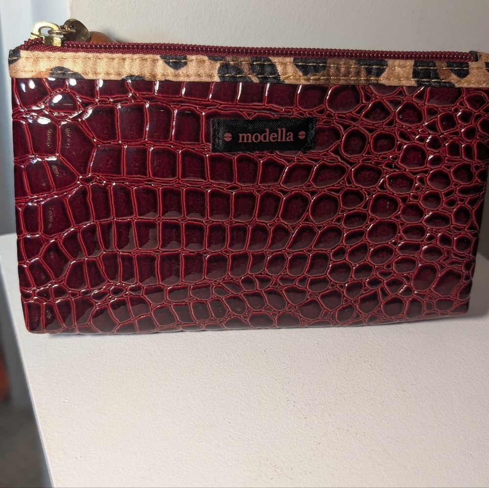 Modella Red Croc-Embossed Clutch